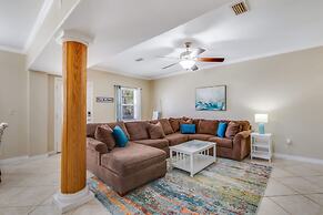 Sel De Vie 6 BR Sleeps 18 dog Friendly