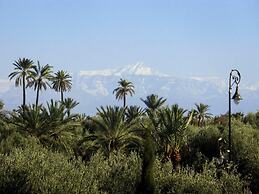 Palais Rim Marrakech – Grande Villa de Vacances avec Piscine et Jardin