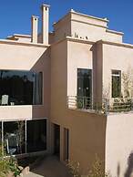 Palais Rim Marrakech – Grande Villa de Vacances avec Piscine et Jardin