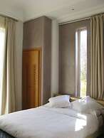 Palais Rim Marrakech – Grande Villa de Vacances avec Piscine et Jardin