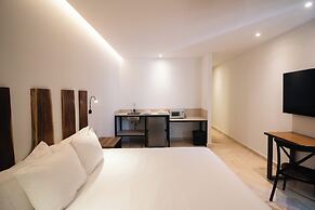 B10 Distinctive Hotel