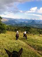 Fina Estampa Country Hotel - Mayores de 10 años -