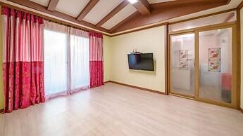Gyeongju Clearmorning Petfriendlypension