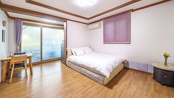 Gyeongju Clearmorning Petfriendlypension