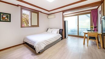 Gyeongju Clearmorning Petfriendlypension