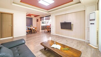 Gyeongju Clearmorning Petfriendlypension