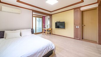 Gyeongju Clearmorning Petfriendlypension