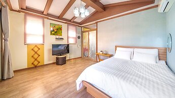 Gyeongju Clearmorning Petfriendlypension