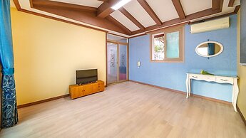 Gyeongju Clearmorning Petfriendlypension