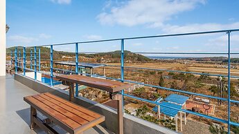 Yangyang Monti Pet Spa Pension