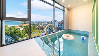 Gangneung Leventia Pool Villa