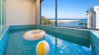 Gangneung Leventia Pool Villa