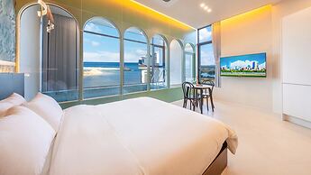 Gangneung Leventia Pool Villa