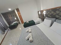 Hotel La Gran Manzana