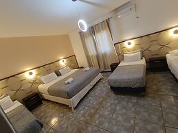 Hotel La Gran Manzana