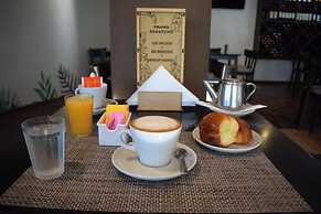 Hotel La Gran Manzana