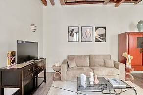 Superb Parisian Apartment Center of Paris