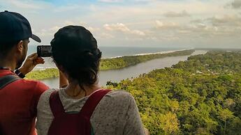 Tortuguero Adventures Beach House