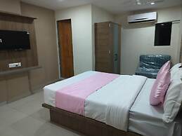 Goroomgo NR Nayan Residency Ahmedabad