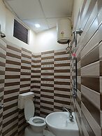 Goroomgo H.M International Varanasi