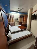 Goroomgo H.M International Varanasi