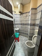 Goroomgo H.M International Varanasi