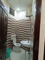 Goroomgo H.M International Varanasi