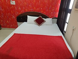 Goroomgo H.M International Varanasi