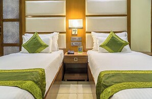Goroomgo Super inn Armoise Ahmedabad