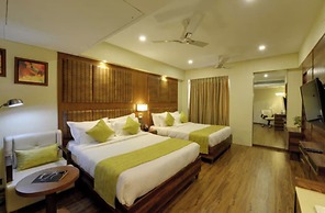 Goroomgo Super inn Armoise Ahmedabad