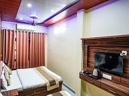 Sun High Stay Luxury Guest House