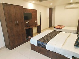 Hotel DSR Krone Delhi