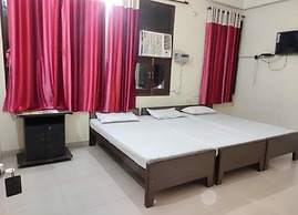 Goroomgo GD palace Gwalior