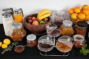 Parian Village Beach Hotel - Adults Only