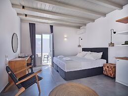 Parian Village Beach Hotel - Adults Only