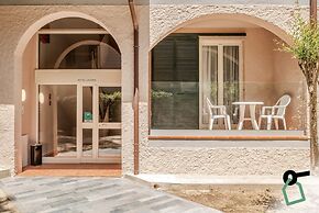 Hotiday Room Collection - Lacona