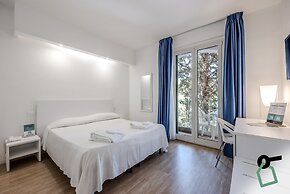 Hotiday Room Collection - Lacona