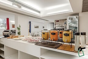 Hotiday Room Collection - Lacona