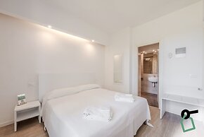 Hotiday Room Collection - Lacona