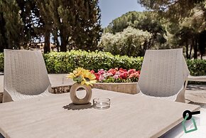 Hotiday Room Collection - Lacona