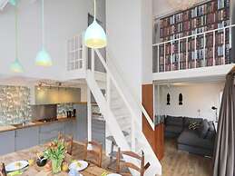 Holiday Home Near the Beach in the Dunes