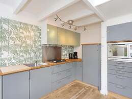 Holiday Home Near the Beach in the Dunes