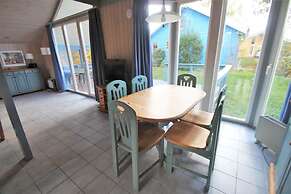 Ferienhaus mit Tollem Garten in Mirow