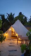 The Maverick Surf & Dive Lodge