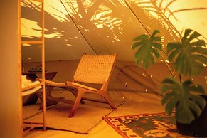 The Maverick Surf & Dive Lodge