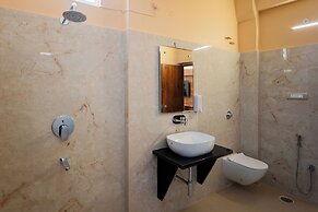 HOTEL SHIVA NILAY INN