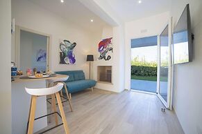 Villa Assunta With Pool Near The Sea