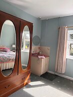 Luxurious Meath Retreat With 5 Bedrooms