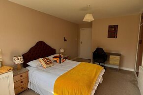 Luxurious Meath Retreat With 5 Bedrooms