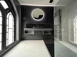 Church Stay in the Heart of the Peak District